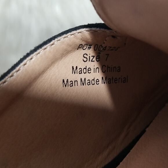 NWT Journee Collection Ameena Black Vegan Leather Mule Flats - Picture 6 of 8